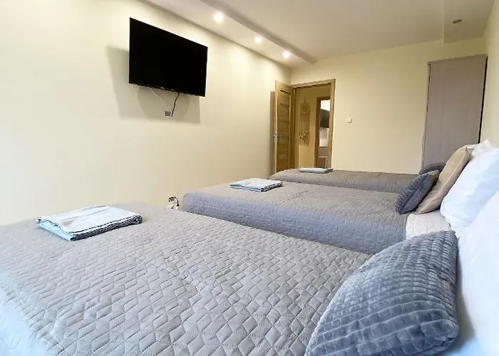 Marco Apartment 6